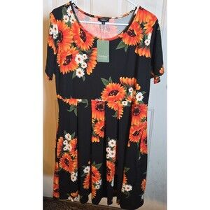 Traililbee Dress Black W/ Sunflower Print Size 2X NWT New